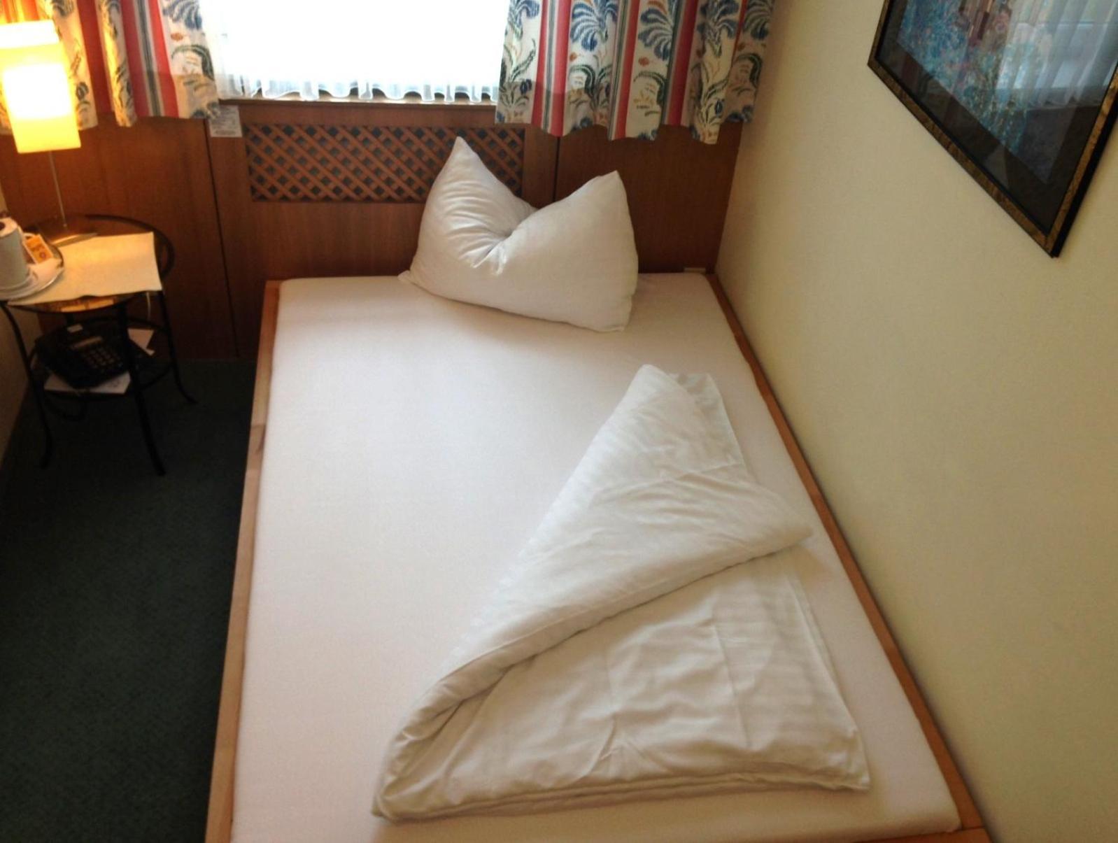 Hotel Pension Alte Muehle Klosterneuburg Δωμάτιο φωτογραφία